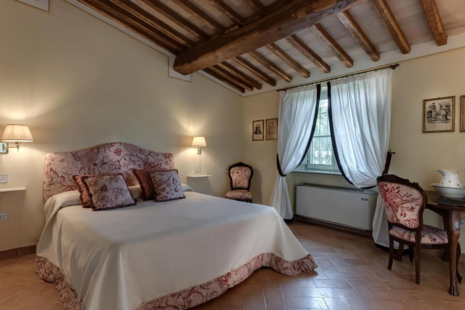 Villa Il Castagno Wine & Resort Siena