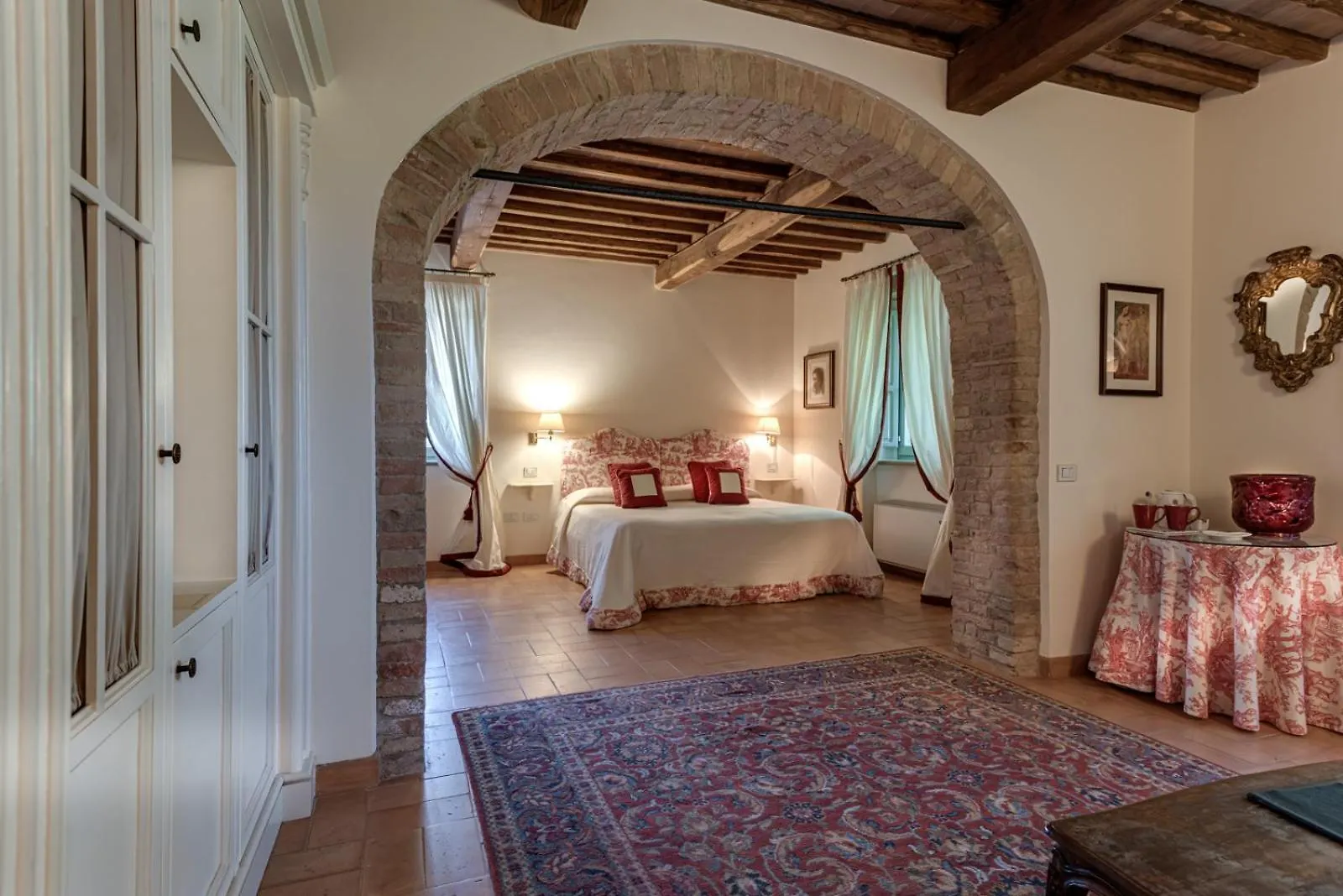 Villa Il Castagno Wine & Resort Siena