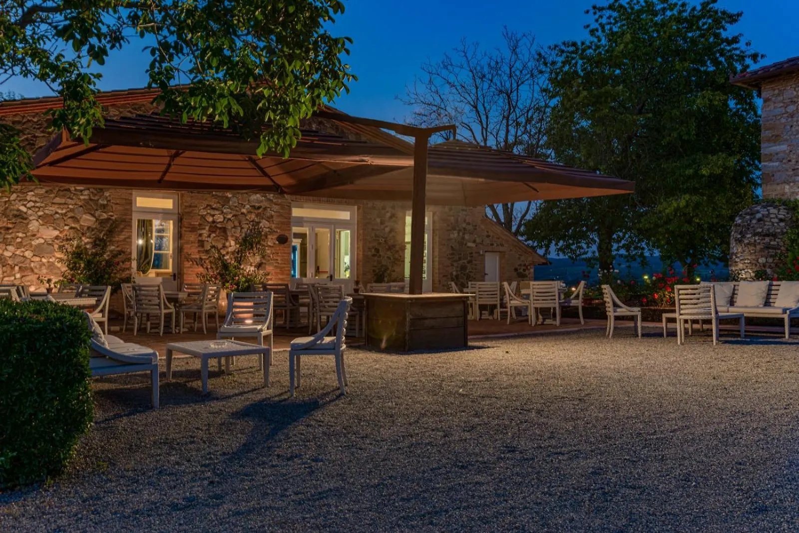 Farm stay Villa Il Castagno Wine & Resort Siena