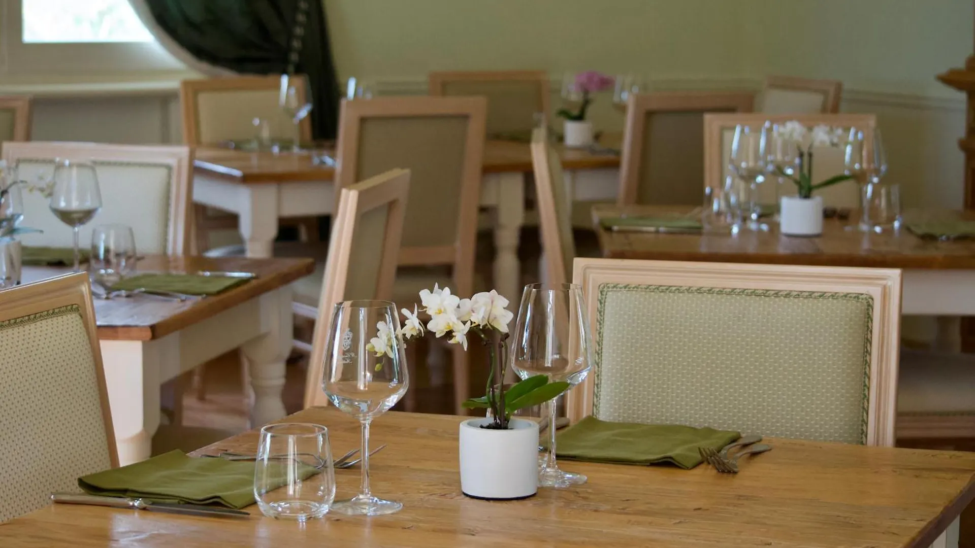Farm stay Villa Il Castagno Wine & Resort Siena Italy