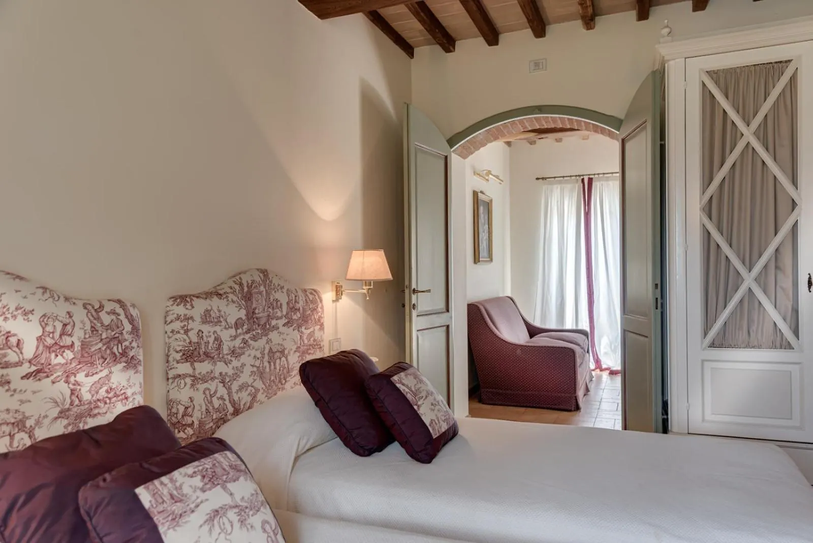 Villa Il Castagno Wine & Resort Siena Italy