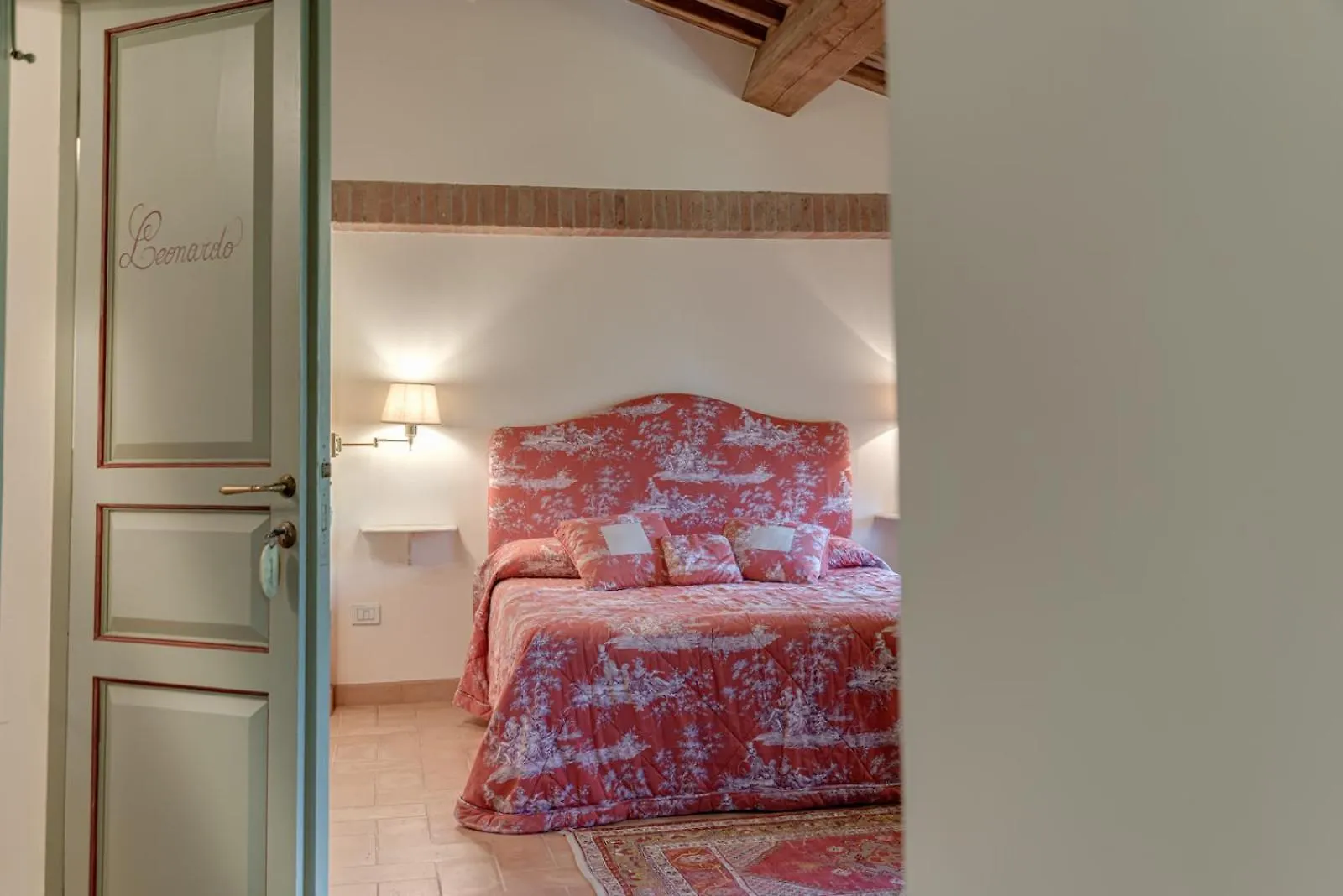 Farm stay Villa Il Castagno Wine & Resort Siena Italy