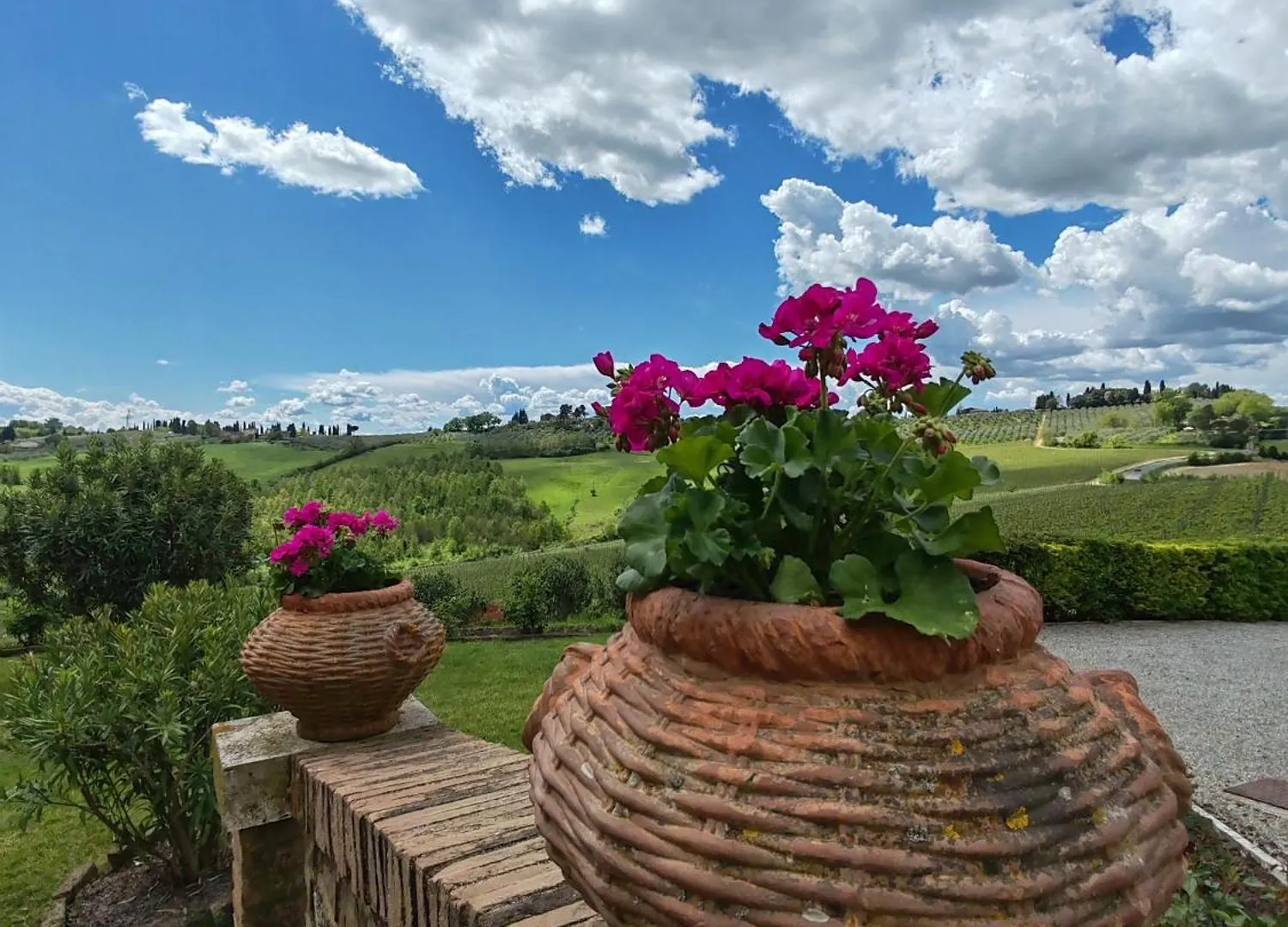 Farm stay Villa Il Castagno Wine & Resort Siena